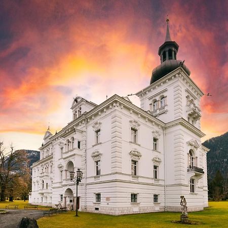 Grubhof Castle Flat For Families Apartment Sankt Martin bei Lofer Exterior photo